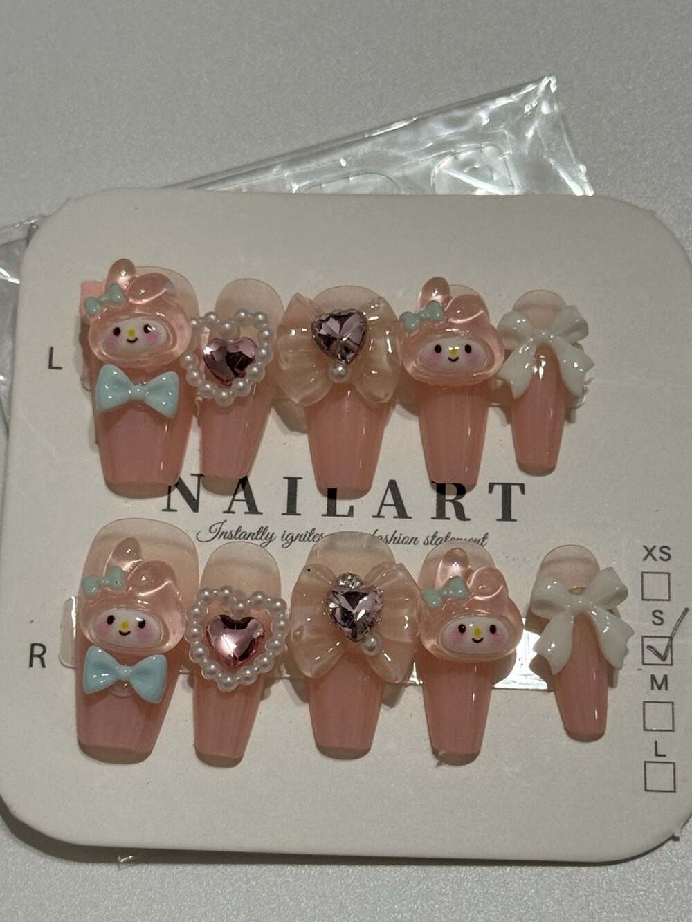 Sanrio My Melody Press On Nails Size M Kawaii Bow